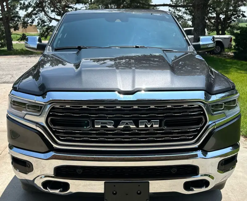 2019 Dodge Ram 1500 Limited photo 2