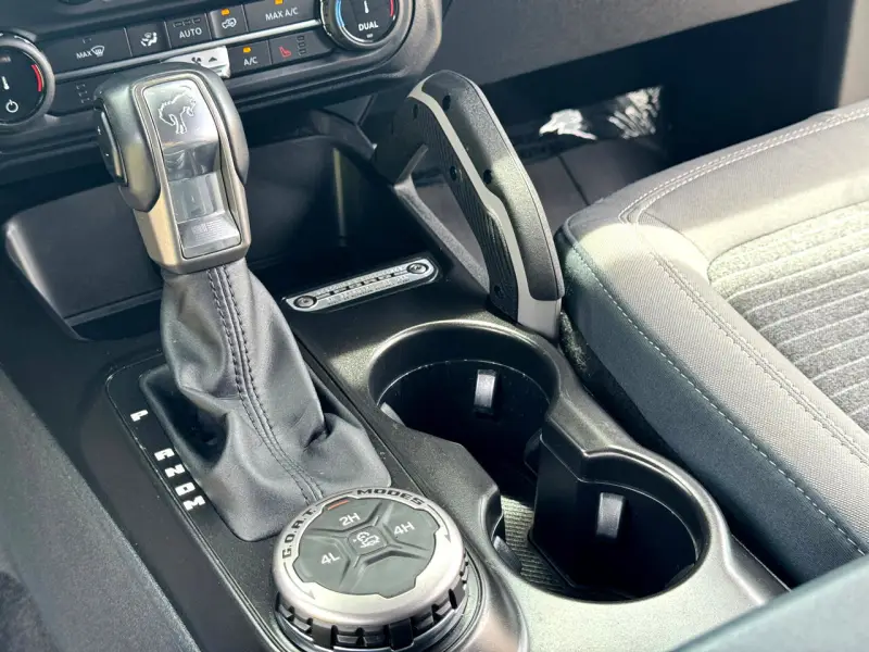 2022 Ford Bronco Outer Banks photo 20