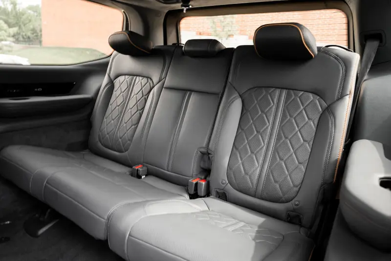 2022 Jeep Grand Wagoneer Series III photo 26