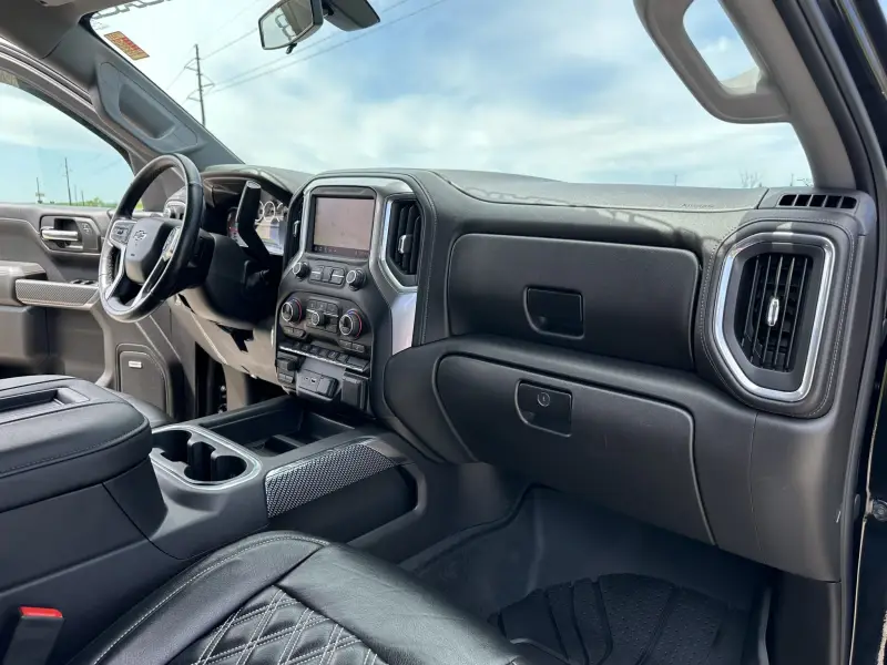 2019 Chevrolet Silverado 1500 Crew Cab RST 4×4 Z92 photo 14
