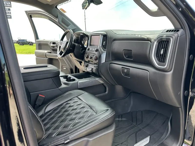 2019 Chevrolet Silverado 1500 Crew Cab RST 4×4 Z92 photo 13