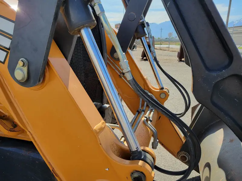 2017 Case 580 Super N Backhoe photo 17