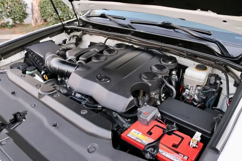 2016 Toyota 4Runner SR5 4x4 photo 27