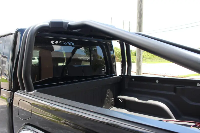 2023 Jeep Gladiator Sport 4x4 photo 8
