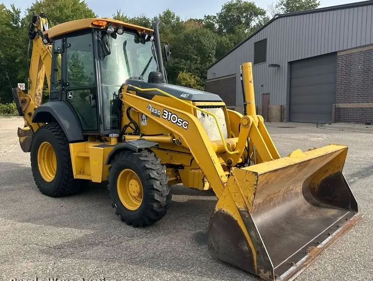 2006 John Deere 310SG Backhoe photo 3