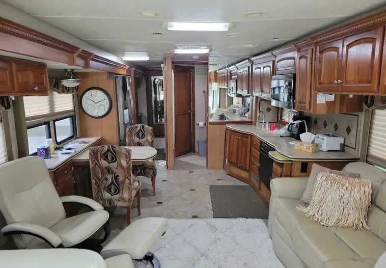 2008 Mandalay Lovers Nest RV photo 67