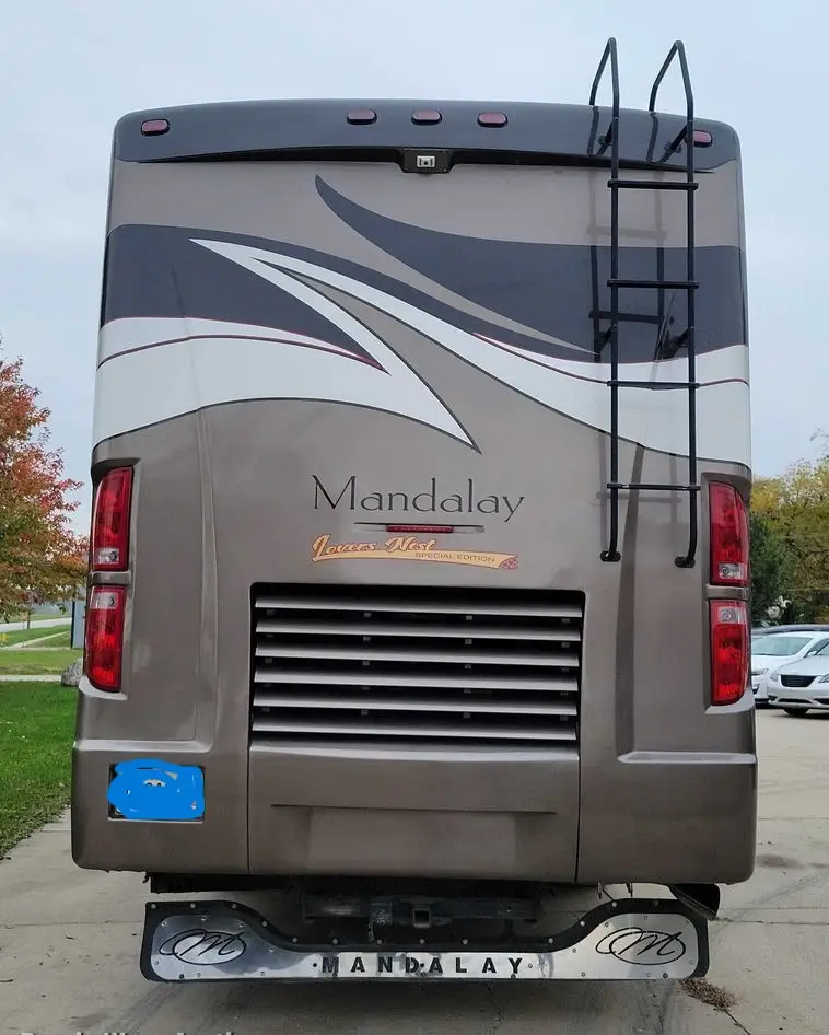 2008 Mandalay Lovers Nest RV photo 6