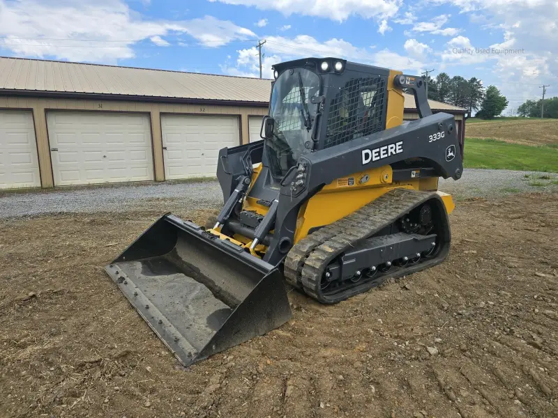 2019 DEERE 333G photo 1