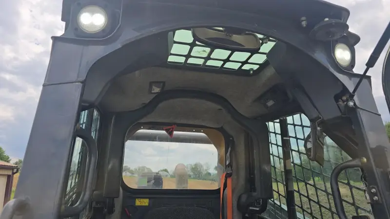 2019 DEERE 333G photo 47
