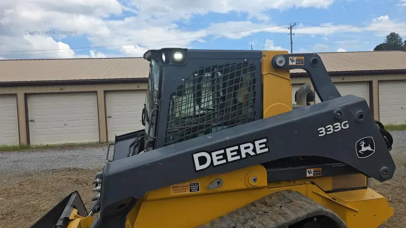 2019 DEERE 333G photo 26
