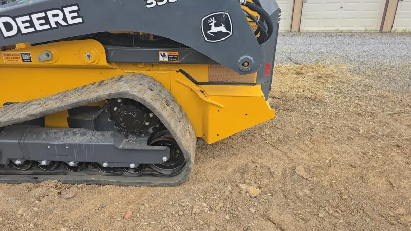 2019 DEERE 333G photo 29