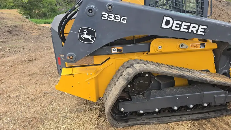 2019 DEERE 333G photo 37