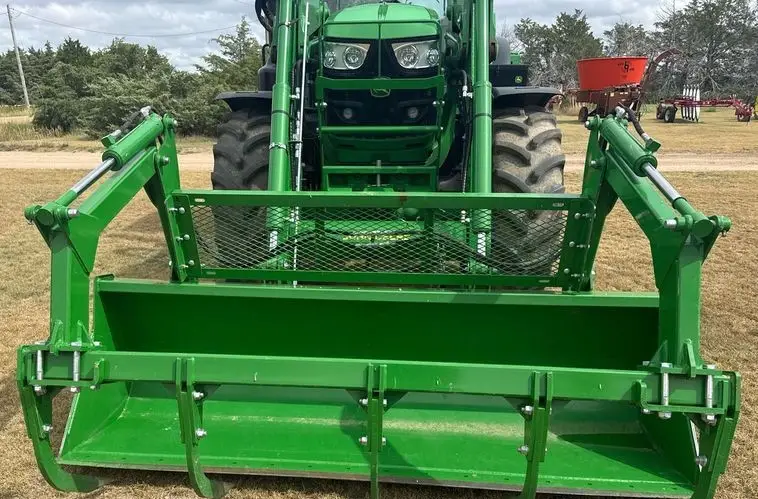2021 John Deere 6155M MFWD photo 9