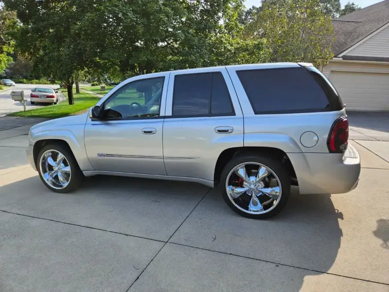 2006 Chevrolet Trailblazer SS photo 29