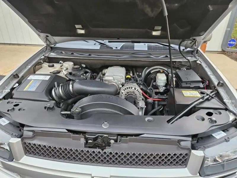 2006 Chevrolet Trailblazer SS photo 13