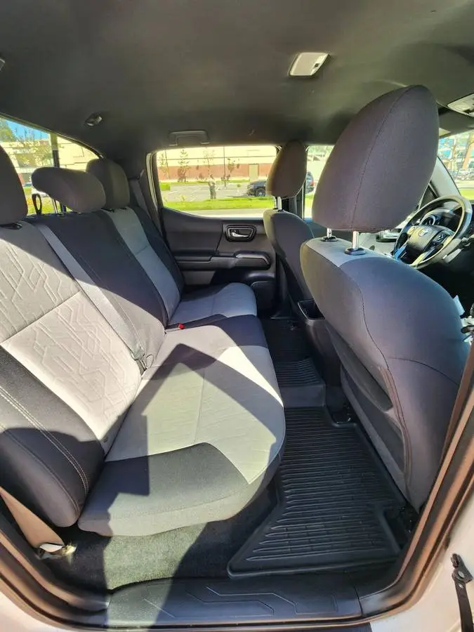 2021 Toyota Tacoma TRD photo 14