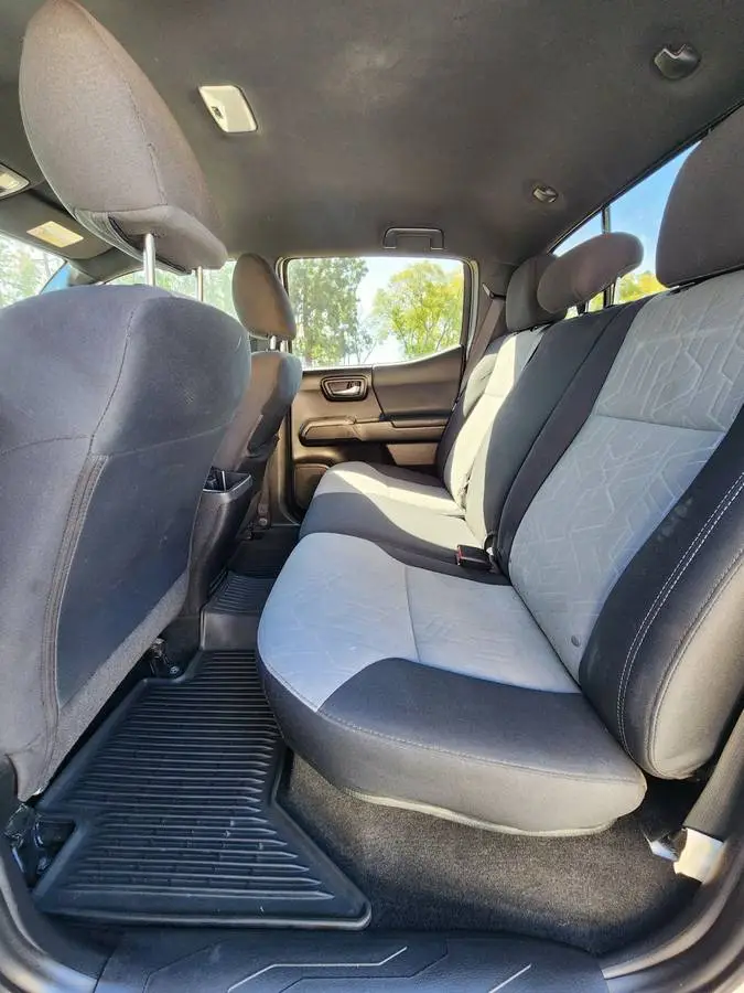 2021 Toyota Tacoma TRD photo 2