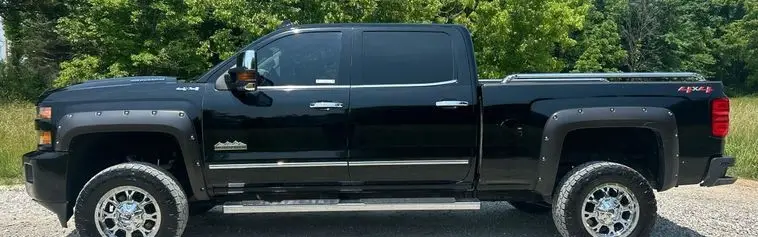 2019 Chevrolet Silverado 3500HD High Country Crew Cab 4x4 photo 8