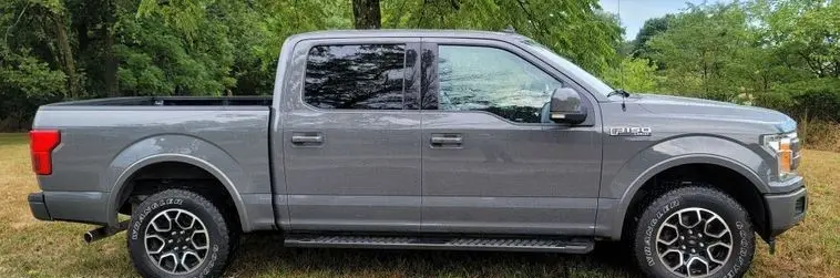 2020 Ford F-150 Lariat SuperCrew photo 4