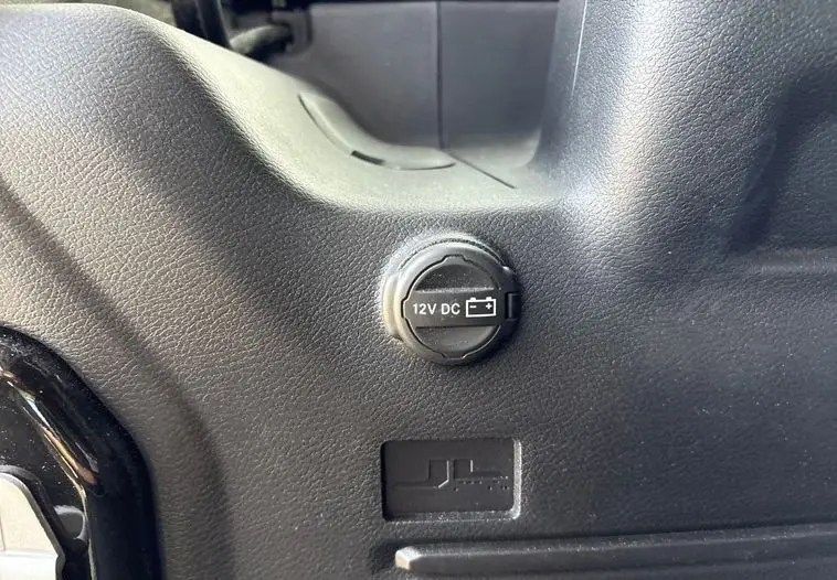 2021 Jeep Wrangler 4x4 Turbo Diesel photo 70