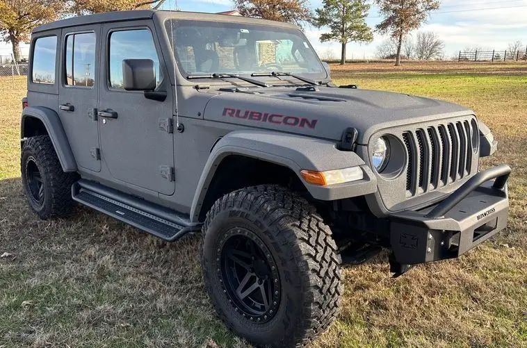 2021 Jeep Wrangler 4x4 Turbo Diesel photo 3