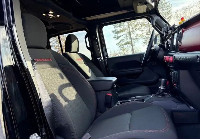 2021 Jeep Wrangler 4x4 Turbo Diesel photo 53
