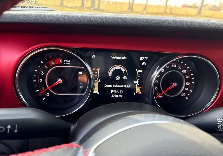 2021 Jeep Wrangler 4x4 Turbo Diesel photo 39