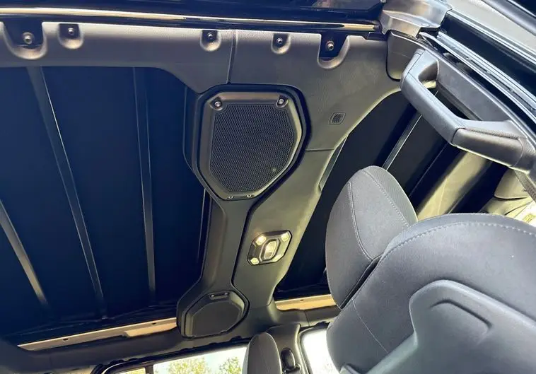 2021 Jeep Wrangler 4x4 Turbo Diesel photo 64