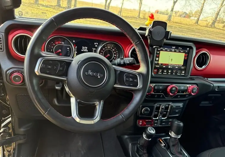 2021 Jeep Wrangler 4x4 Turbo Diesel photo 38