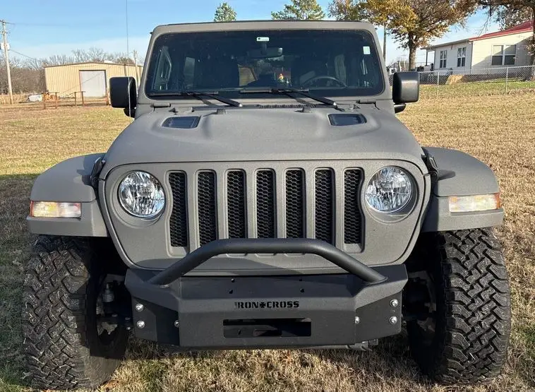 2021 Jeep Wrangler 4x4 Turbo Diesel photo 2