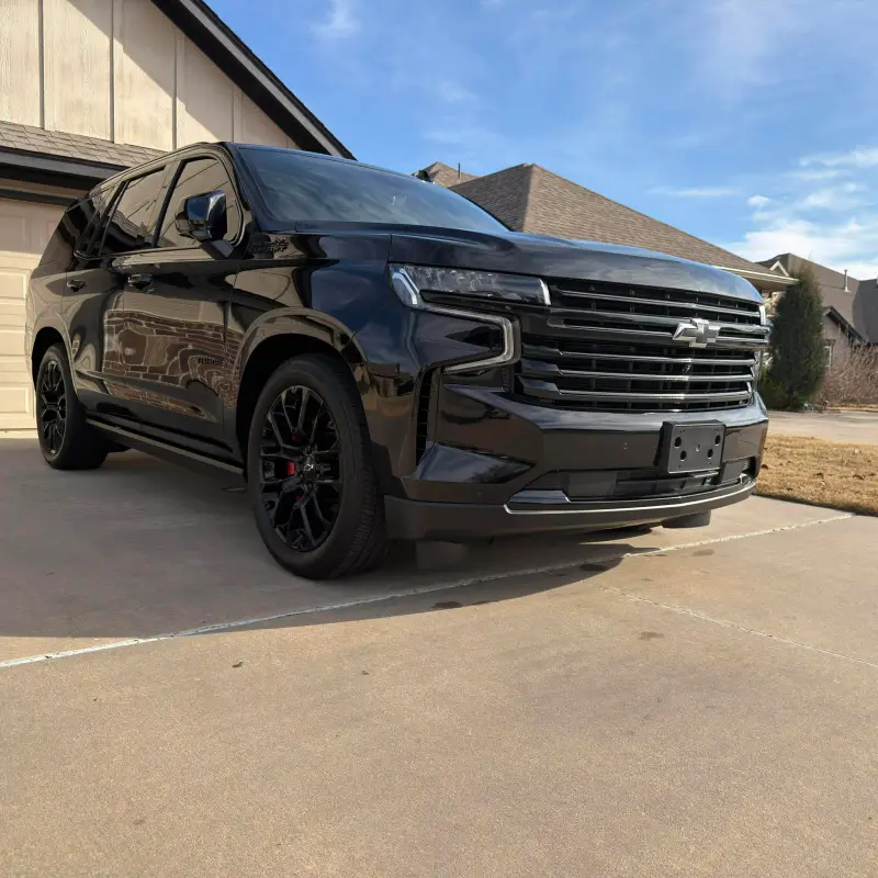 2023 Chevrolet Tahoe High Country 4WD photo 1