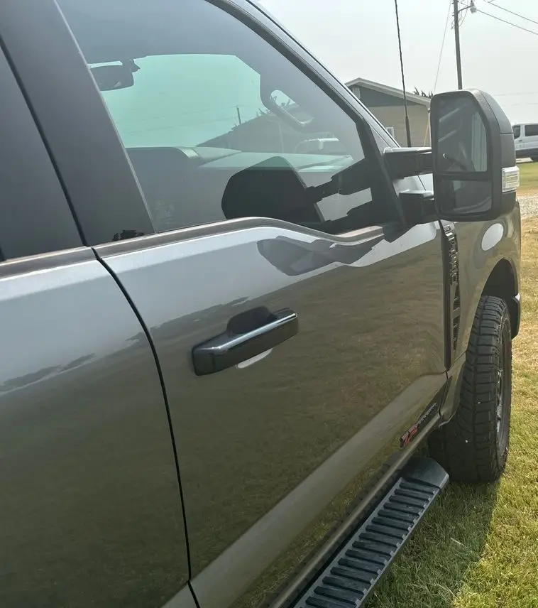 2023 Ford F-250 Super Duty XLT Crew Cab photo 12