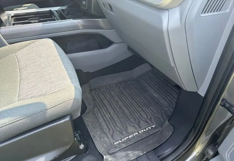 2023 Ford F-250 Super Duty XLT Crew Cab photo 49