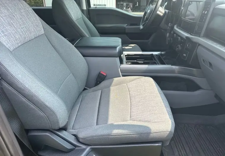 2023 Ford F-250 Super Duty XLT Crew Cab photo 50