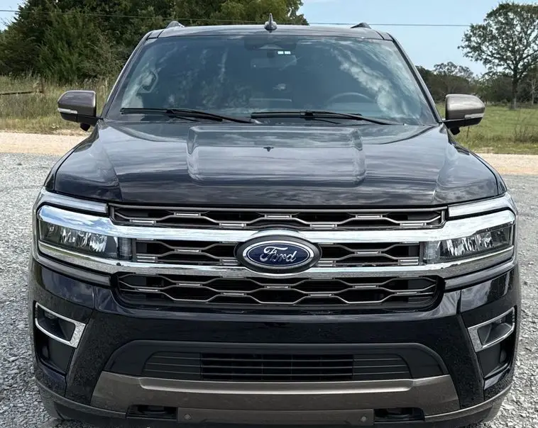 2024 Ford Expedition King Ranch 4WD photo 2